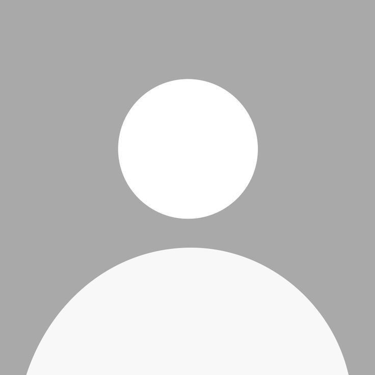 <em><strong>J Luis</strong></em>